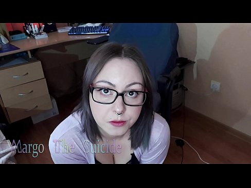 ❤️ Sexet pige med briller sutter Dildo dybt på kamera ❤❌ Porn video at da.mysexgamer.ru ❌❤